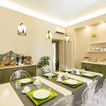 Bed & Breakfast Maeco Ortigia 4*