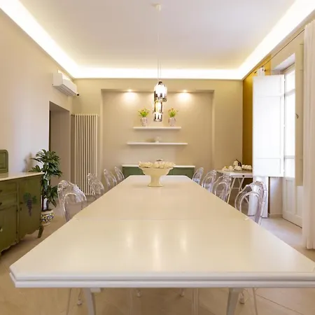 Maeco Ortigia Bed & Breakfast