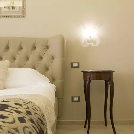 Maeco Ortigia Bed & Breakfast
